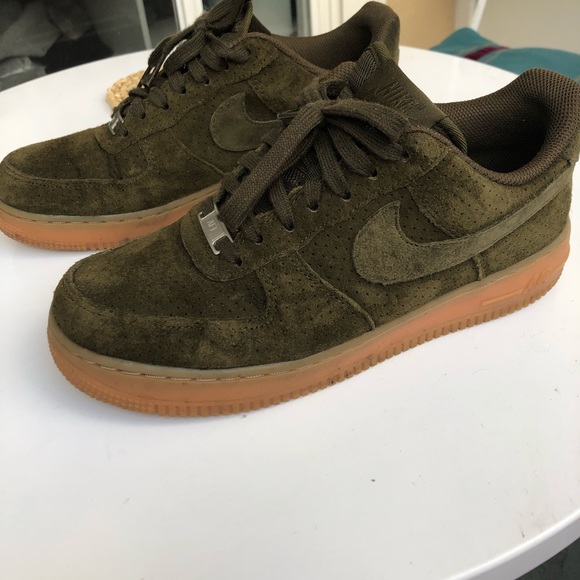 nike air force one green suede